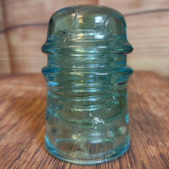 Vintage Am Tell & Tell Co. Blue Glass Insulator 4" Tall - Picture 2 of 7